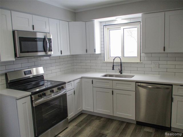 23726 Bolam Avenue, Warren, MI 48089