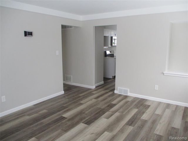 23726 Bolam Avenue, Warren, MI 48089