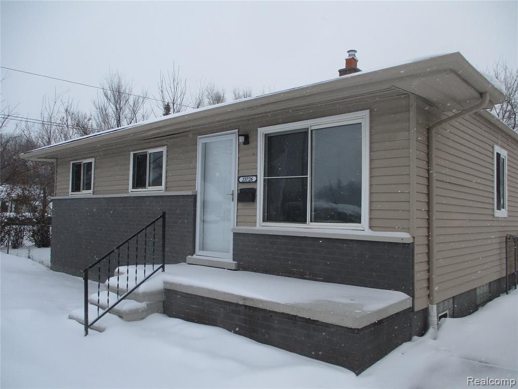 23726 Bolam Avenue, Warren, MI 48089