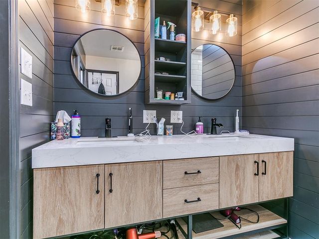 2306 County Road 1231, Blanchard, OK 73010