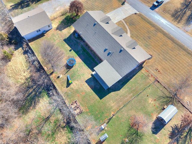 2306 County Road 1231, Blanchard, OK 73010