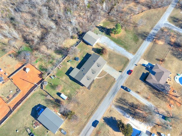 2306 County Road 1231, Blanchard, OK 73010