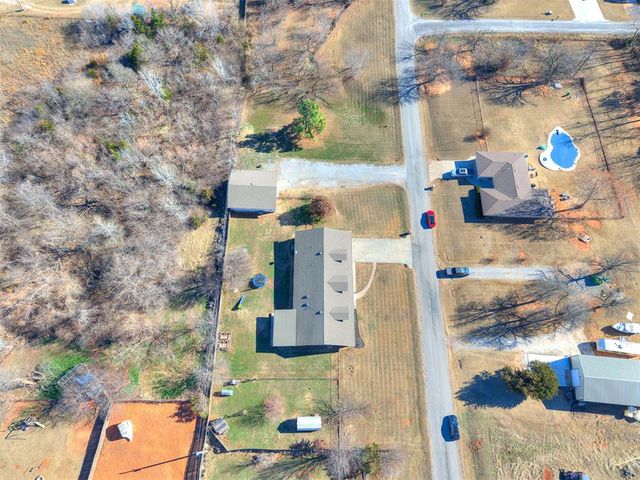 2306 County Road 1231, Blanchard, OK 73010