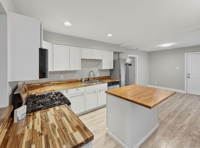 3930 Marshall Street, Gary, IN 46408