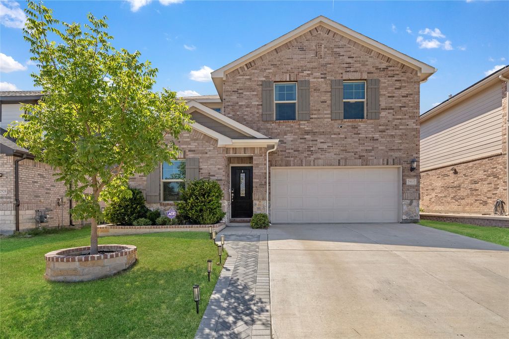 2916 Plumbago Drive, Fort Worth, TX 76108 — exterior