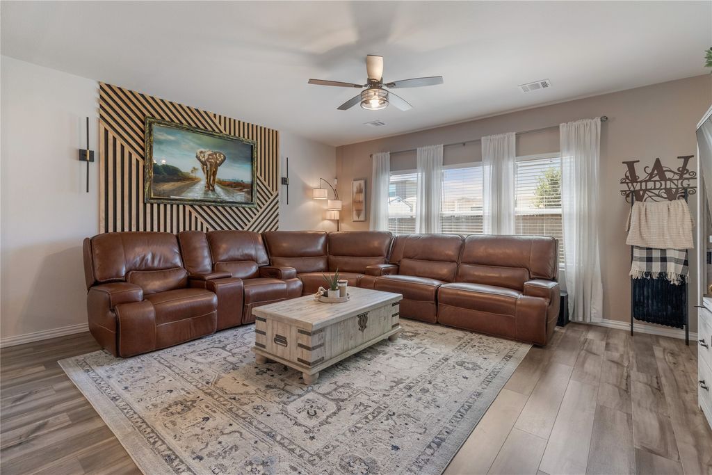 2916 Plumbago Drive, Fort Worth, TX 76108 — photo 4