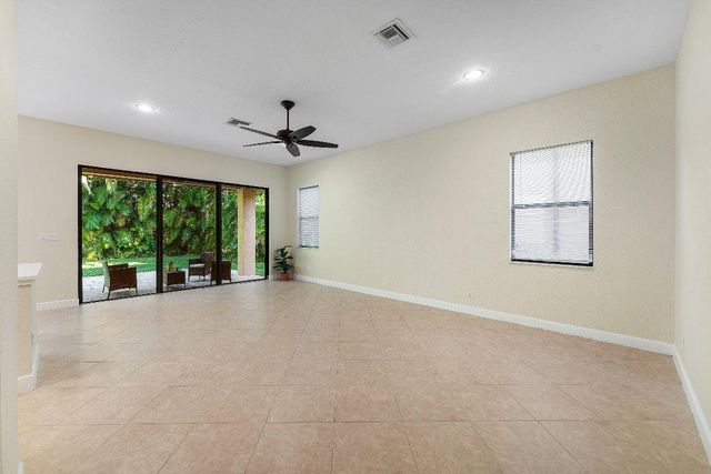 10293 Medicis Place, Wellington, FL 33449
