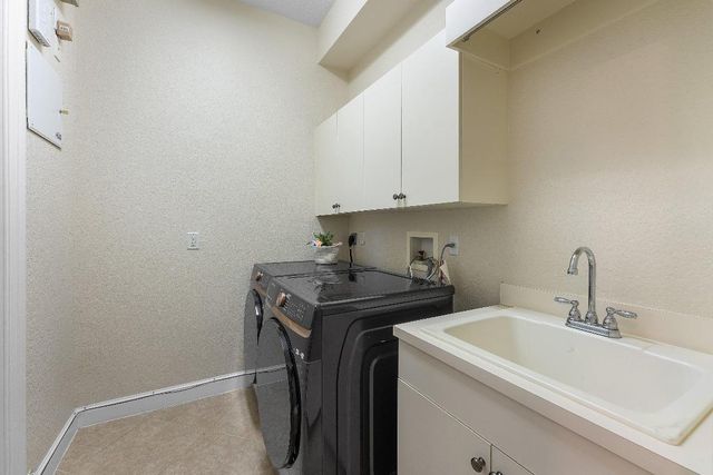 10293 Medicis Place, Wellington, FL 33449