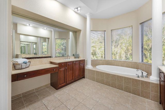 10293 Medicis Place, Wellington, FL 33449