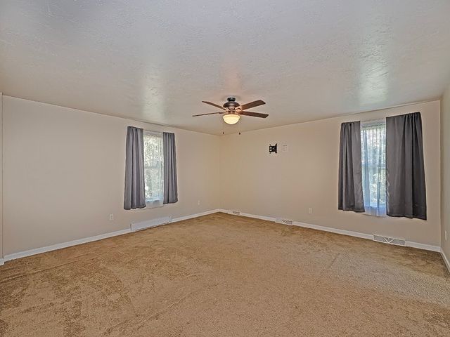 5924 Saltsburg Road, Murrysville, PA 15668