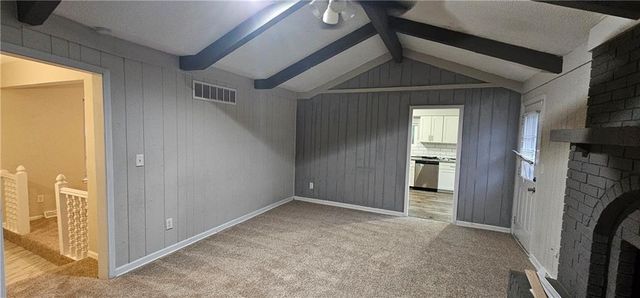 1005 SW 23rd Street, Blue Springs, MO 64015