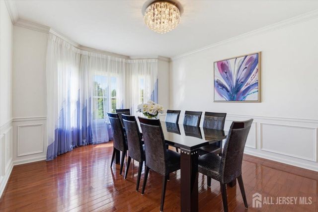 5 La Jolla Court, Old Bridge, NJ 08857