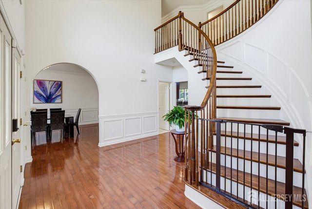5 La Jolla Court, Old Bridge, NJ 08857
