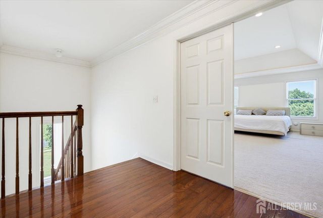 5 La Jolla Court, Old Bridge, NJ 08857
