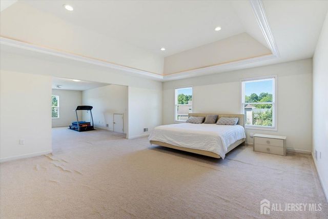 5 La Jolla Court, Old Bridge, NJ 08857