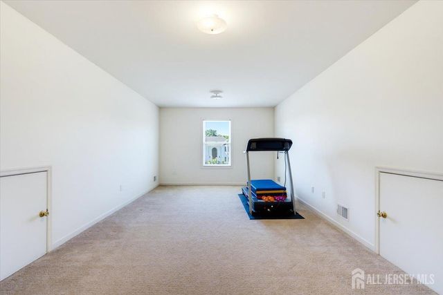 5 La Jolla Court, Old Bridge, NJ 08857