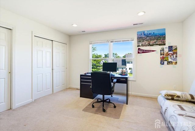 5 La Jolla Court, Old Bridge, NJ 08857
