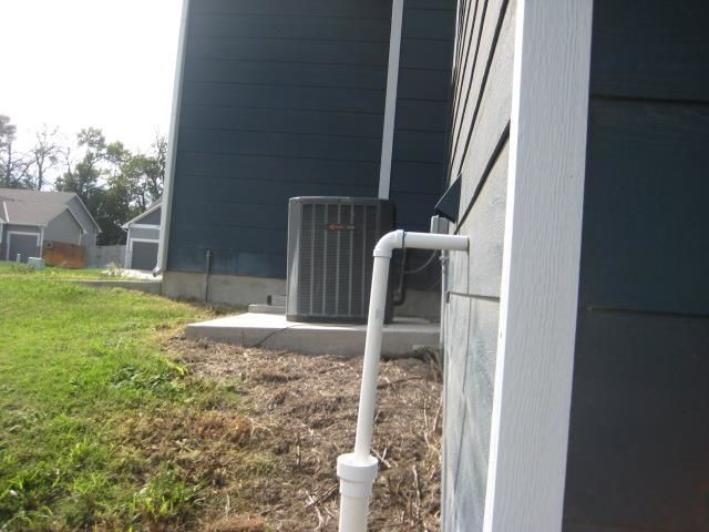 622 S CLEAR CREEK ST, Wichita, KS 67230