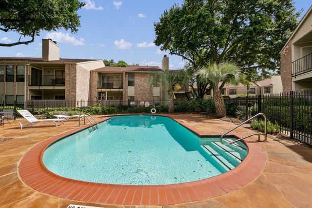 8100 Cambridge Street 75, Houston, TX 77054