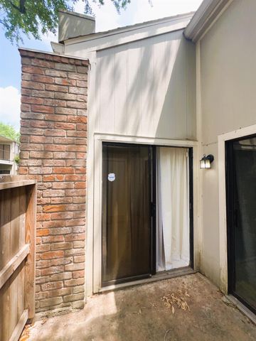 8100 Cambridge Street 75, Houston, TX 77054