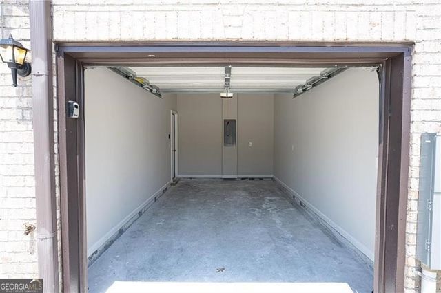 6106 Oak Bend Court, Riverdale, GA 30296