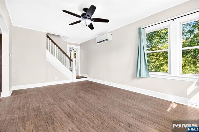 50 Oakwood Avenue, Bloomfield, NJ 07003