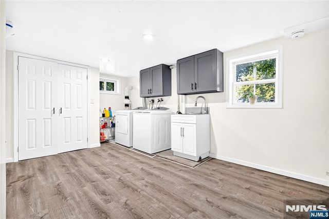 50 Oakwood Avenue, Bloomfield, NJ 07003