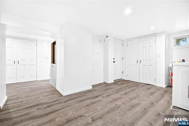 50 Oakwood Avenue, Bloomfield, NJ 07003