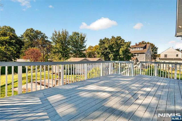 50 Oakwood Avenue, Bloomfield, NJ 07003