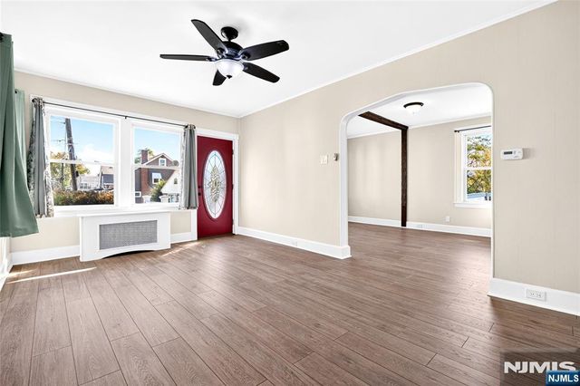 50 Oakwood Avenue, Bloomfield, NJ 07003
