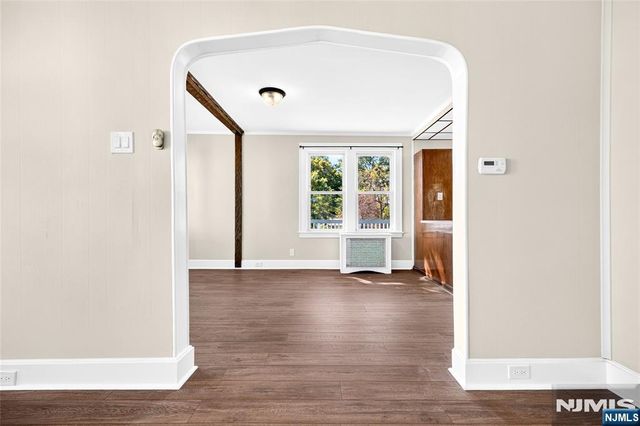50 Oakwood Avenue, Bloomfield, NJ 07003