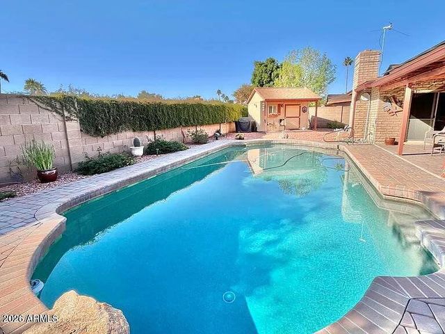 1813 W MANDALAY Lane, Phoenix, AZ 85023