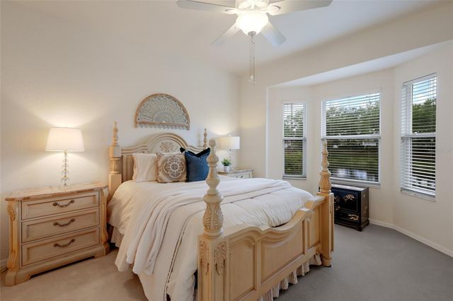 216 VISTA DEL LAGO WAY, Venice, FL 34292