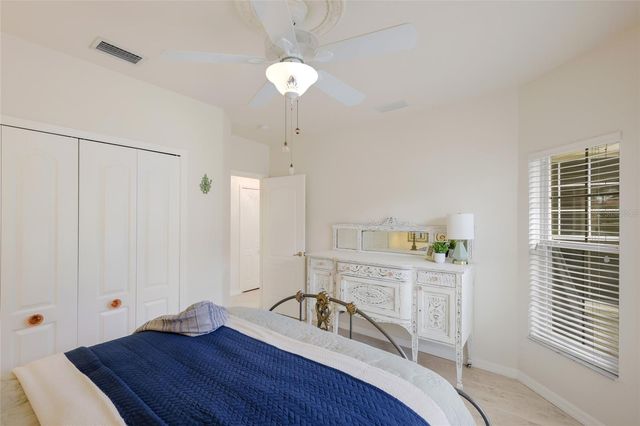 216 VISTA DEL LAGO WAY, Venice, FL 34292