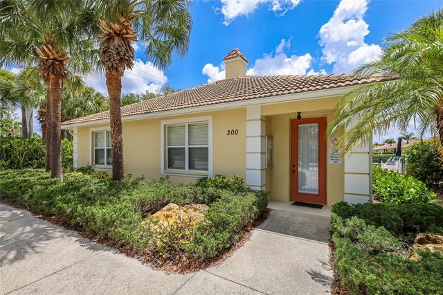 216 VISTA DEL LAGO WAY, Venice, FL 34292