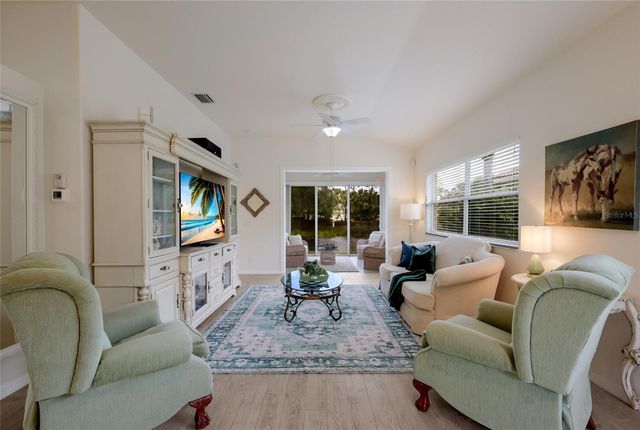 216 VISTA DEL LAGO WAY, Venice, FL 34292