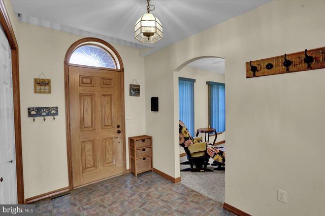 511 SUMMER HILL RD, Schuylkill Haven, PA 17972
