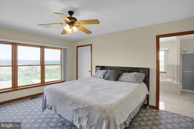 511 SUMMER HILL RD, Schuylkill Haven, PA 17972