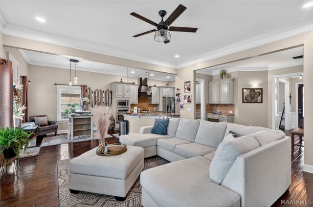 380 SYDNEY Drive S, Prattville, AL 36066