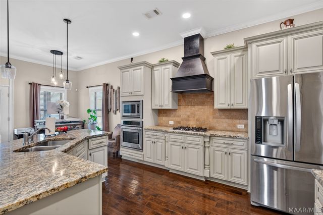 380 SYDNEY Drive S, Prattville, AL 36066