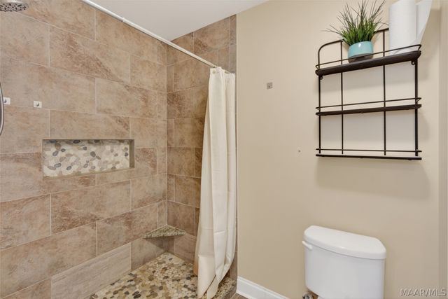 380 SYDNEY Drive S, Prattville, AL 36066