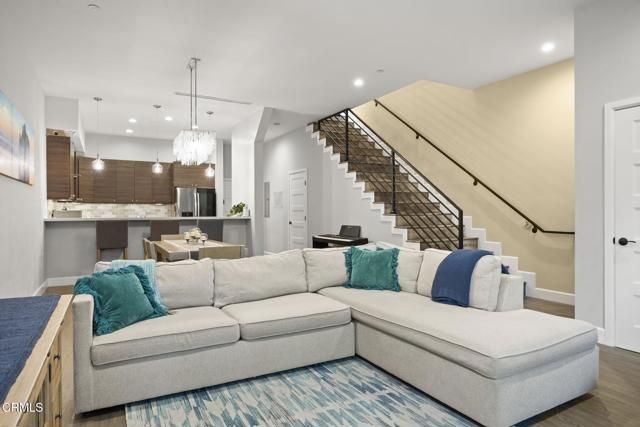 3236 Royal Oaks Drive 5, Thousand Oaks, CA 91362