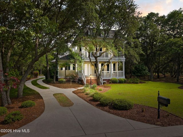 611 S Seascape Boulevard SW, Supply, NC 28462