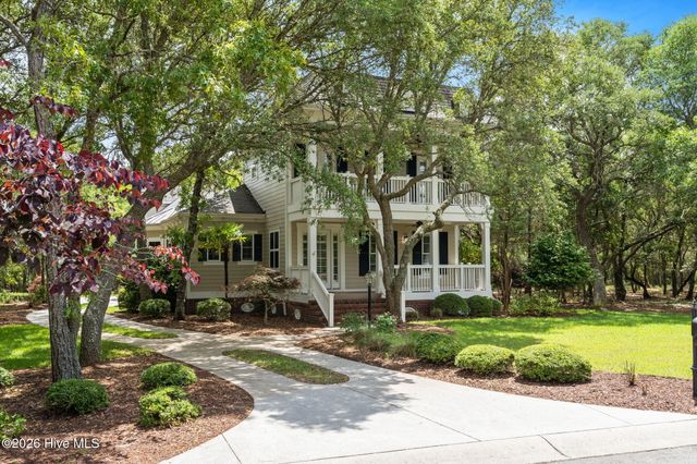 611 S Seascape Boulevard SW, Supply, NC 28462