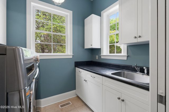 611 S Seascape Boulevard SW, Supply, NC 28462