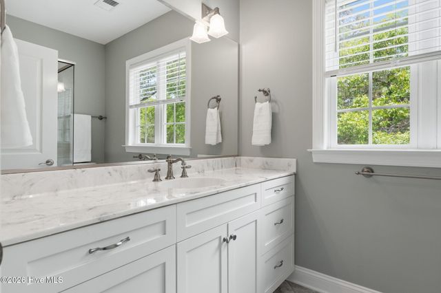 611 S Seascape Boulevard SW, Supply, NC 28462