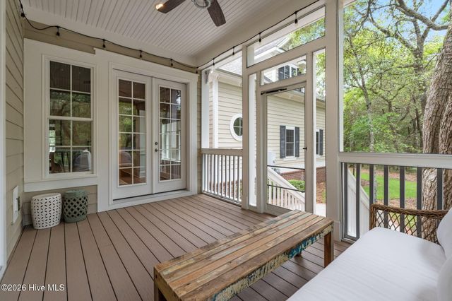 611 S Seascape Boulevard SW, Supply, NC 28462