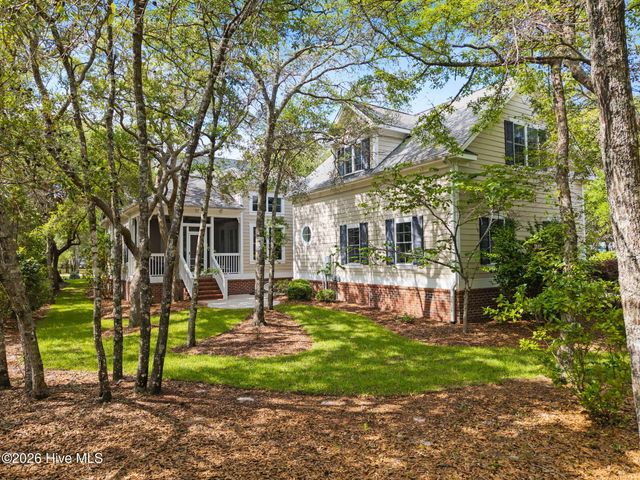 611 S Seascape Boulevard SW, Supply, NC 28462