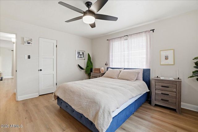 2134 W Mitchell Drive, Phoenix, AZ 85015