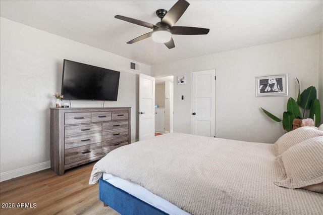 2134 W Mitchell Drive, Phoenix, AZ 85015